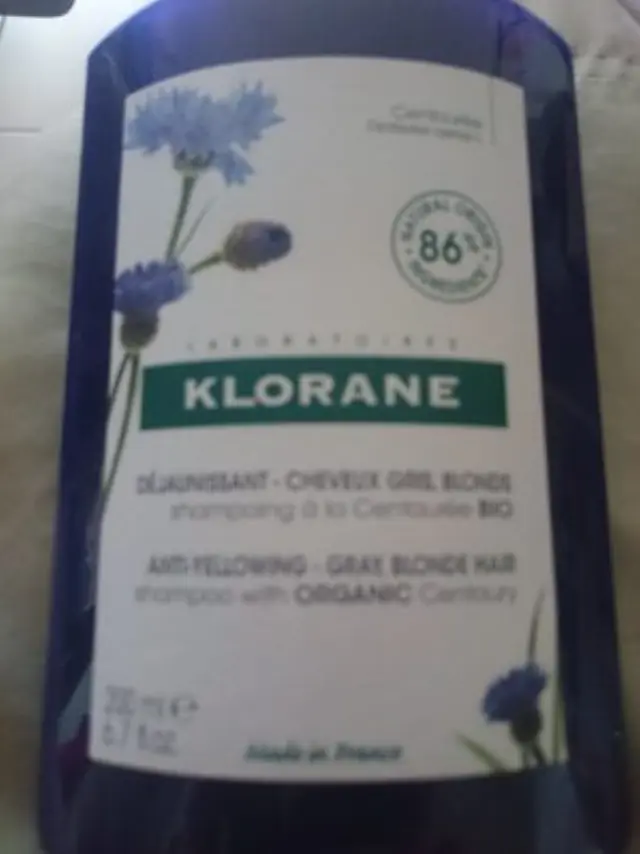 Klorane Centauree Shampoo Σαμπουάν με Κενταυρίδα για Λευκά - Γκρίζα Μαλλιά κατά του Κιτρινίσματος, 200ml