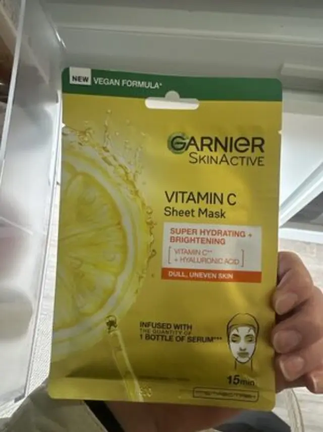 Garnier Υφασμάτινη Μάσκα Βιταμίνη C Για Λάμψη Και Ενυδάτωση 28gr