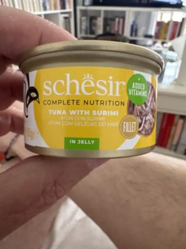 SCHESIR in jelly Tuna with surimi - wet cat food - 85 g