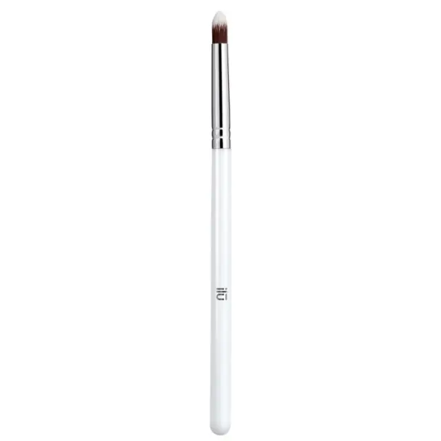 Ilu 117 Pointed Concealer Brush 2