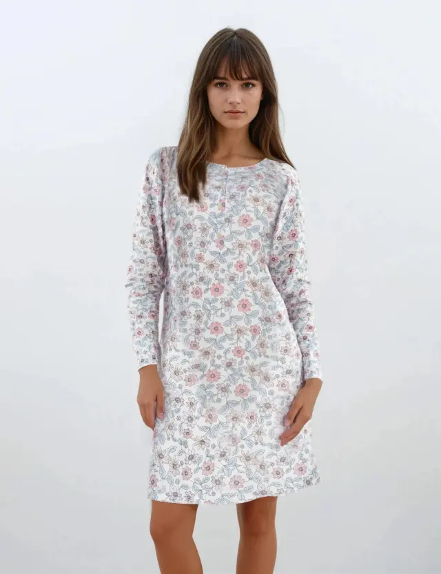W793 - Type - NIGHTGOWN FLORAL