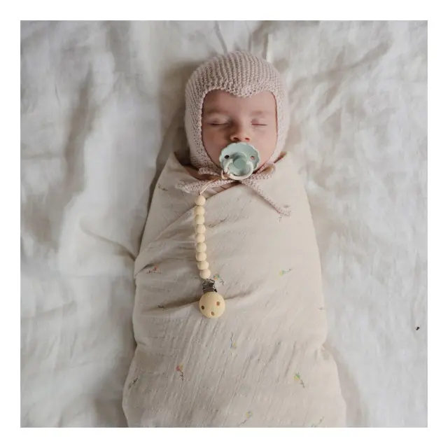 Κλιπ για Πιπίπλες Σιλικόνης Hera Pale Yellow - Mushie Baby Oliver 2
