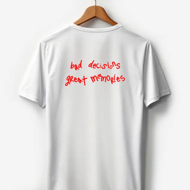 T-shirt Noshame® Λευκό με τύπωμα bad desicions, great memories - 122522 - XXL 2
