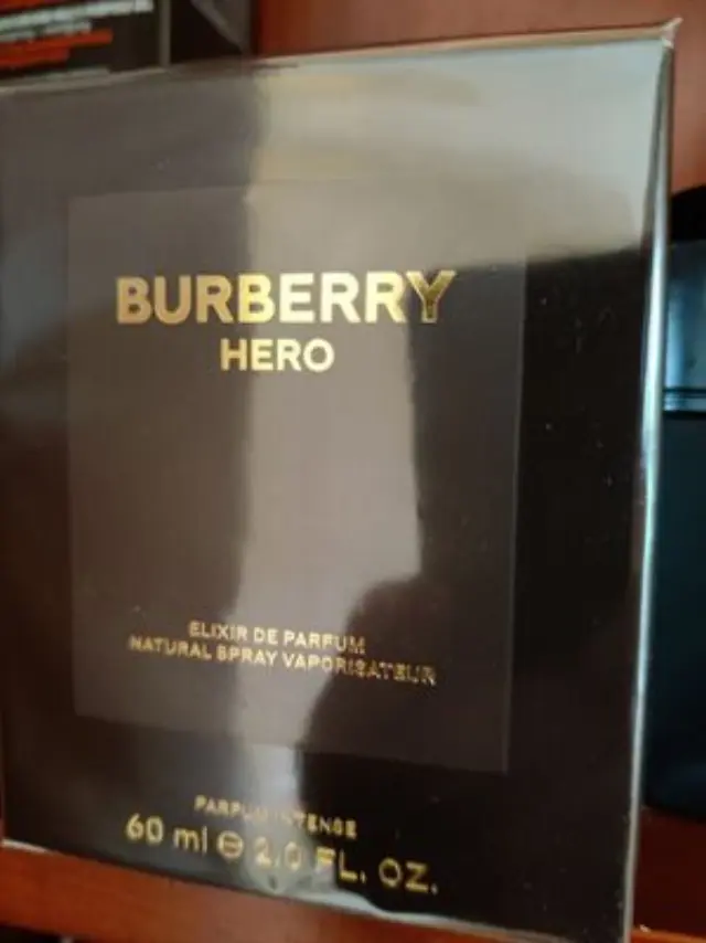 Burberry Hero Elixir de Parfum Intense perfum for men 60 ml