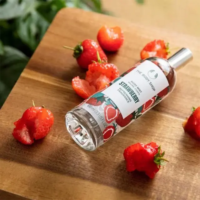 The Body Shop Strawberry Body Mist 3