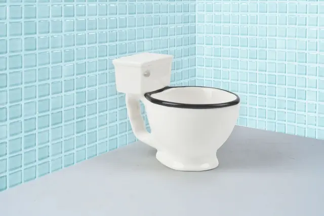 Winkee - Toilet Coffee Mug - Gadgets