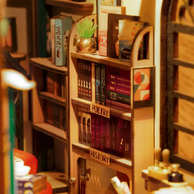 Robotime DIY Bookstore Book Nook TGB07 3