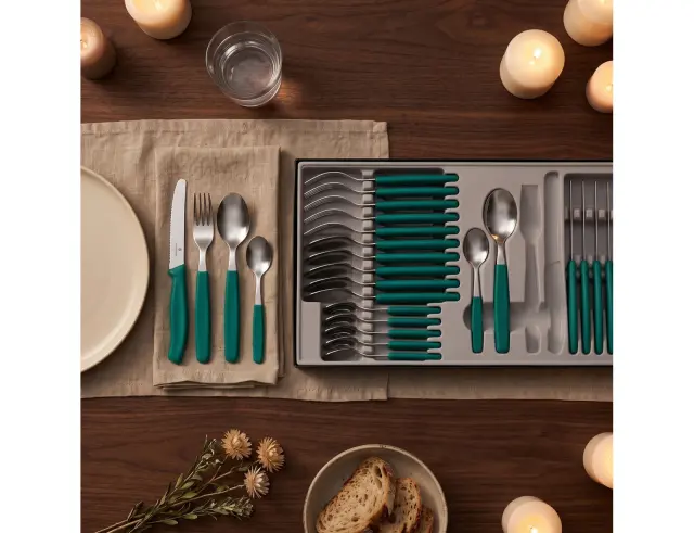 Σετ Μαχαιροπίρουνα Victorinox Swiss Classic - Green - 24 τεμάχια6.7834.24C1