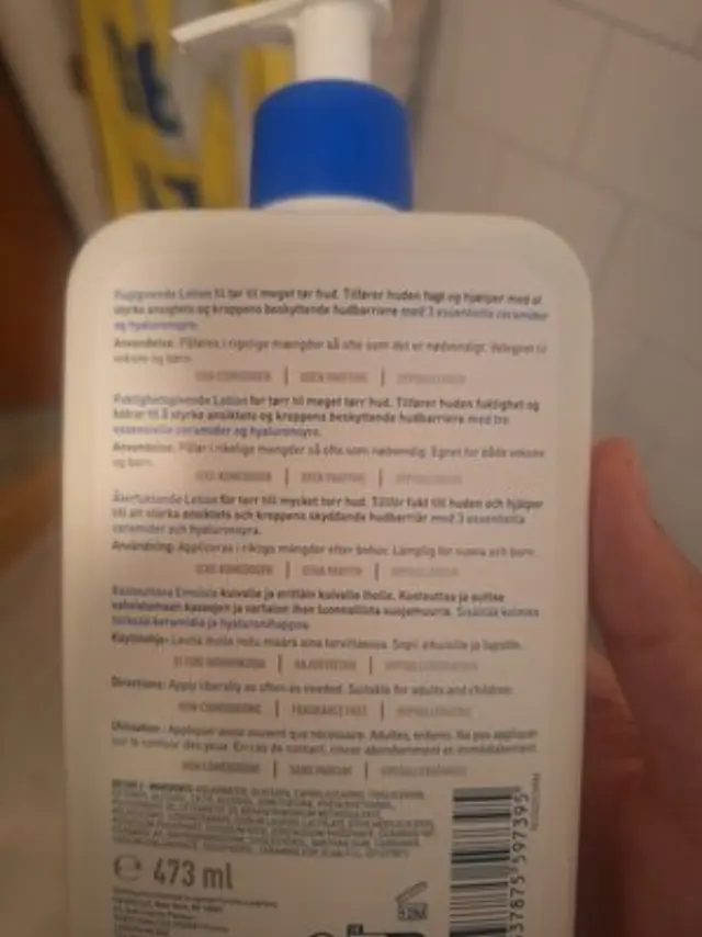 CeraVe Moisturizing Lotion Ενυδατικό Γαλάκτωμα Προσώπου και Σώματος Κατάλληλο για Ξηρό έως πολύ Ξηρό Δέρμα, 473ml 3