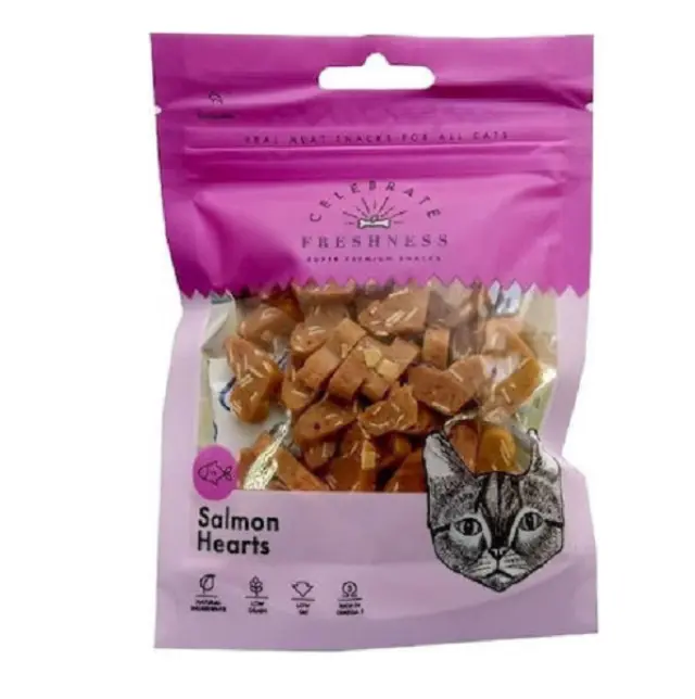 Celebrate Freshness Salmon Hearts Λιχουδιές για Γάτες 50gr Μονόχρωμο
