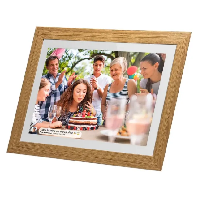 Lippa - Frameo Digital Picture Frame - Wooden Frame - 10 inches - Electronics