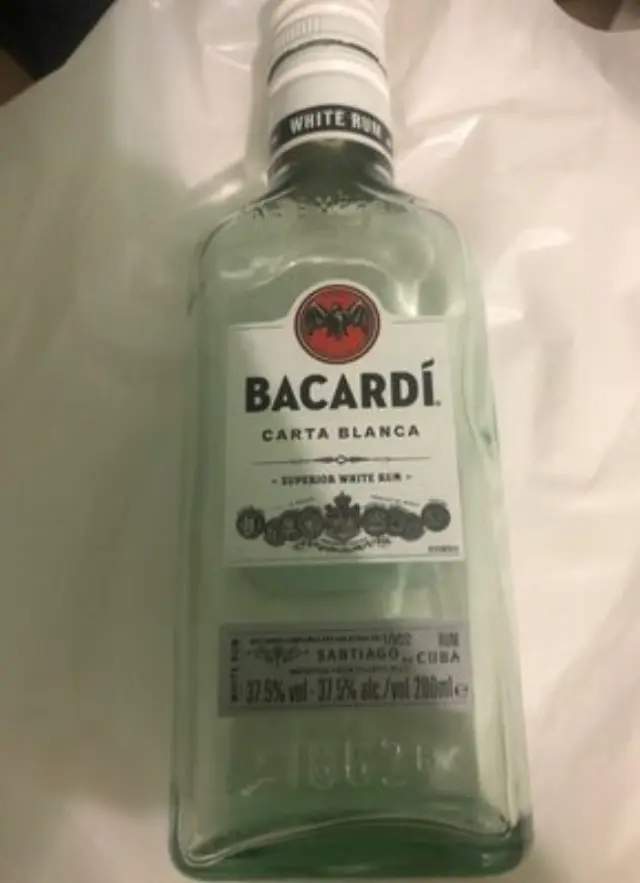 BACARDI CARTA BLANCA RUM 200ML