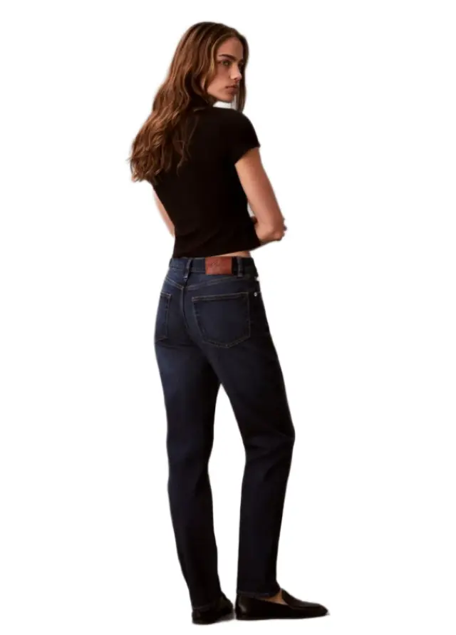 Calvin Klein γυναικείο mom παντελόνι τζιν LV047D842G-1 2