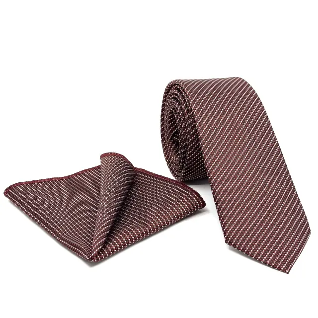 Γραβάτα Microfiber σε Μπορντό Μοτίβο Σετ με Μαντηλάκι