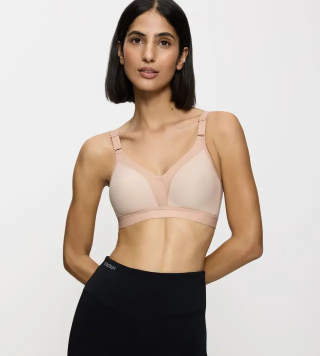 Triumph Αθλητικό Σουτιέν Triaction Wellness N Μπεζ