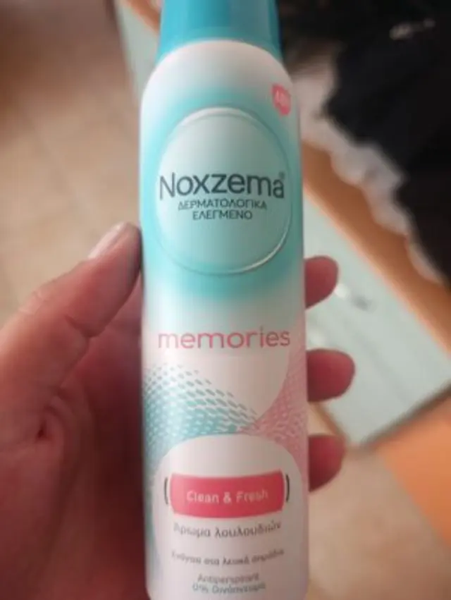 Noxzema Memories Deodorant Spray, Γυναικείο Αποσμητικό Σπρεύ 48h Προστασίας με Άρωμα Λουλουδιών 150ml