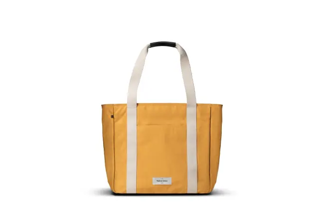 Native Union WFA Tote Bag Pro 16L capacity