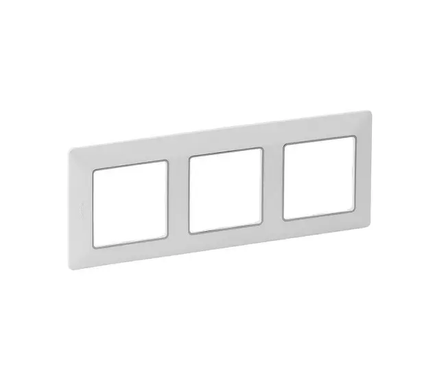 Plate Valena Life - 3 gang - white/chrome