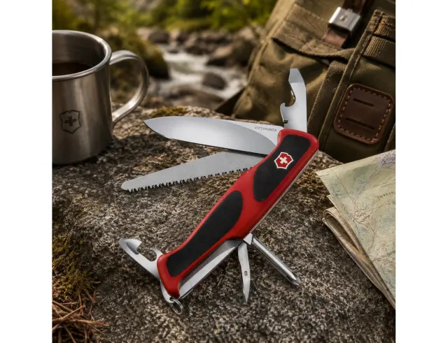 Ελβετικός Σουγιάς Victorinox Ranger 78 M Grip με 12 λειτουργίες και μήκος 13cm - Red0.9663.MC