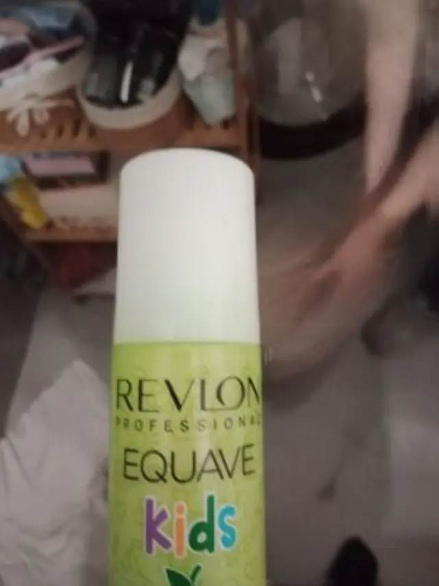 Revlon Professional Equave Kids Enfants Appletastic Detangling Conditioner 200ml