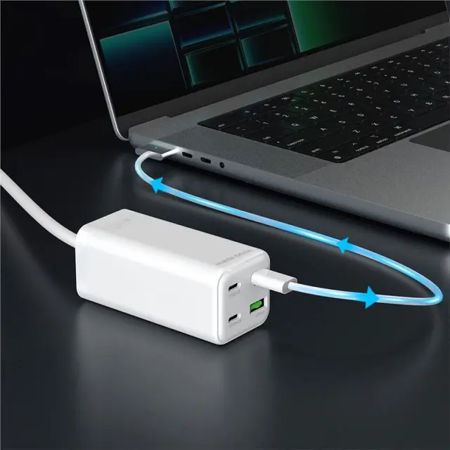 Mobile Origin GaN 100W Compact MultiHub Charger PW18 with 3x USB-C + USB-A 3