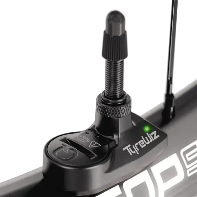 ΣΕΝΣΟΡΑΣ QUARQ TYREWIZ 2.0 PRESTA VALVE (ΣΕΤ 2 ΣΕΝΣΟΡΕΣ ΜΕ ΜΠΑΤΑΡΙΑ, ΧΩΡΙΣ ΒΑΛΒΙΔΕΣ) 3