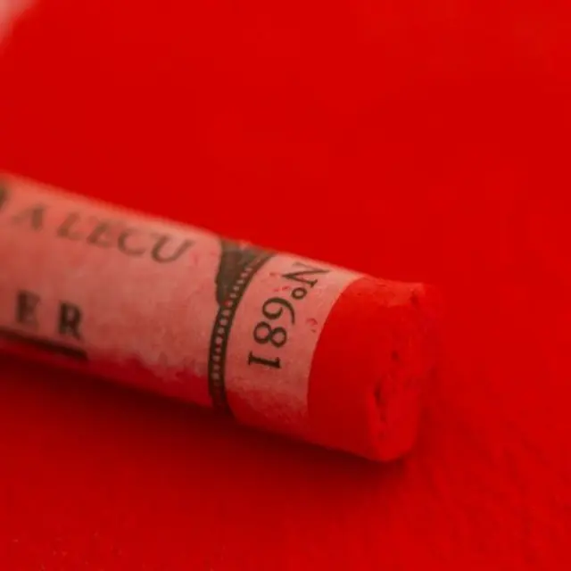 Sennelier Ξηρό Παστέλ 681 Helios Red (Μπλίστερ)