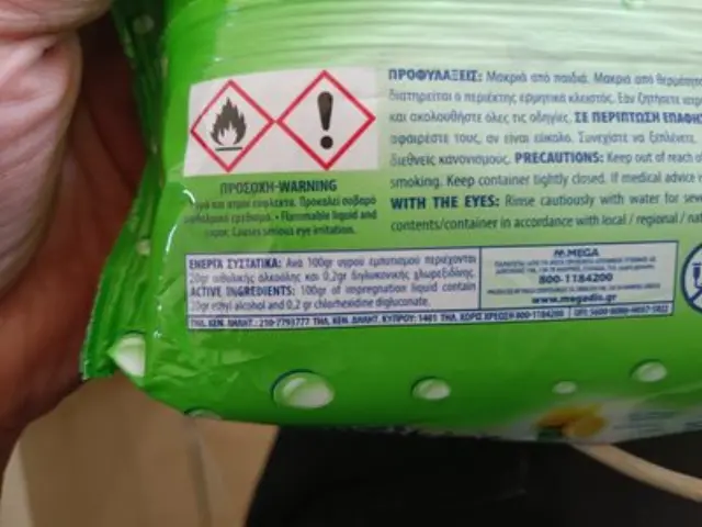 Wet Hankies Antibacterial Wipes Lemon Υγρά Αντιβακτηριδιακά Μαντηλάκια Χεριών 72τμχ 2