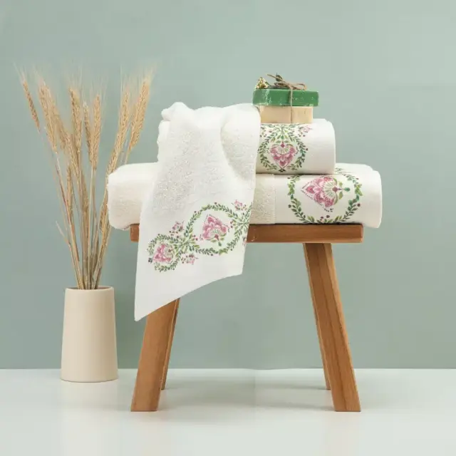 Πετσέτες Σετ 2ΤΜΧ Lotus Εκρού 50 x 90 / 30 x 50 cm Εκρού 50 x 90 / 30 x 50 cm 2