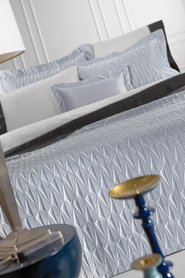 ΣΕΤ ΚΟΥΒΕΡΛΙ KING SIZE 240×250 3 ΤΕΜΑΧΙΩΝ RUBY SILVER GUY LAROCHE 3