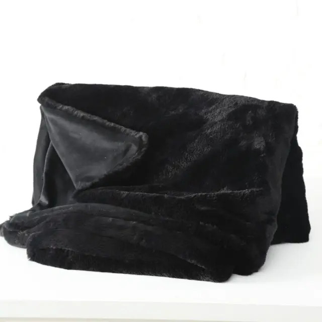 Κουβέρτα Διακοσμητική Μαύρο 100% Polyester 200x150cm