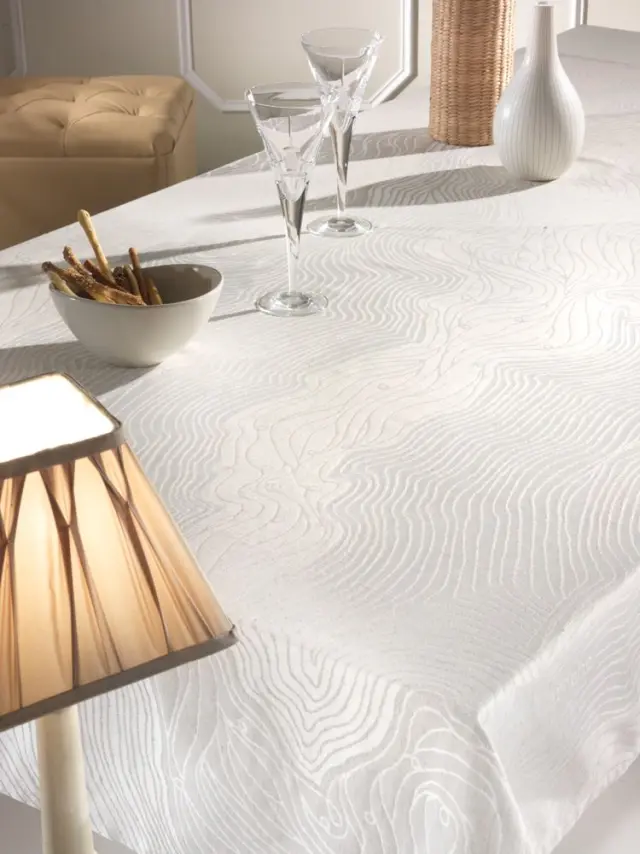 Τραπεζομάντηλο Pablo Linen 160x250 Guy Laroche
