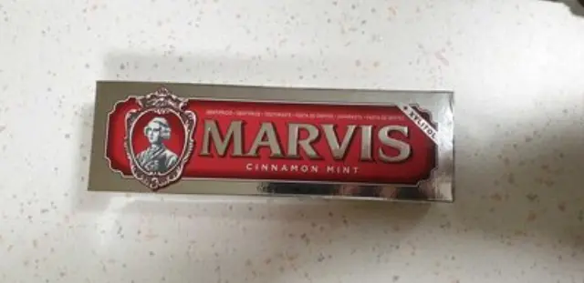 Marvis Cinnamon + Xylitol Προστασία χωρίς Ερεθισμούς 85ml