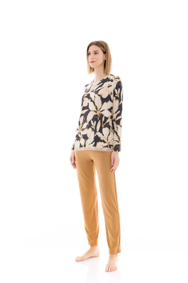 W1333 - Type - PYJAMA GOLD LEAF 2