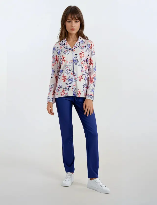 W615 - Type - PYJAMA BLUE FLOWERS