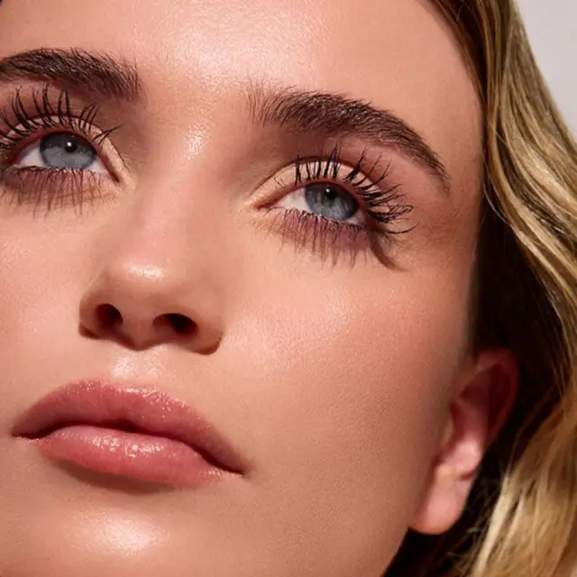 Length & Define Tubing Mascara - Black 2