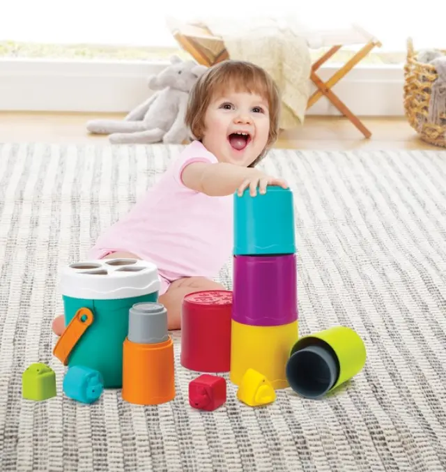 INFANTINO SHAPE SORTING STACK'N NEST BUCKETS 2