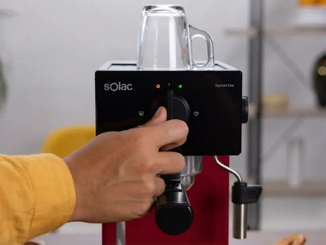 ΚΑΦΕΤΙΕΡΑ ESPRESSO CE4506 SOLAC ΜΠΟΡΝΤΟ 3