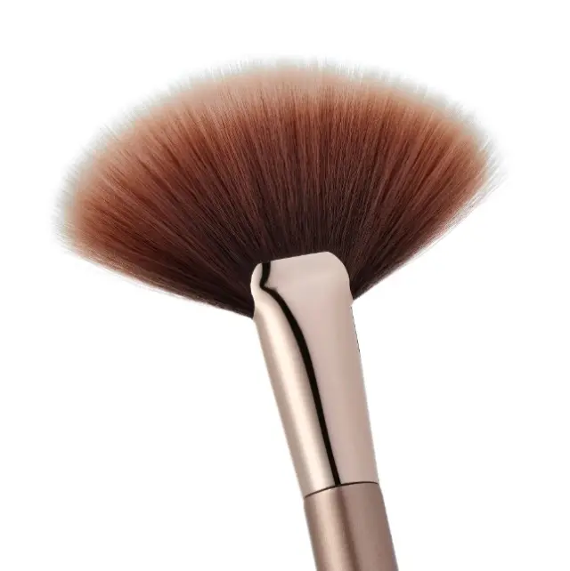 Profusion Cosmetics Πινέλο Full Fan Magnetix Core Collection 3