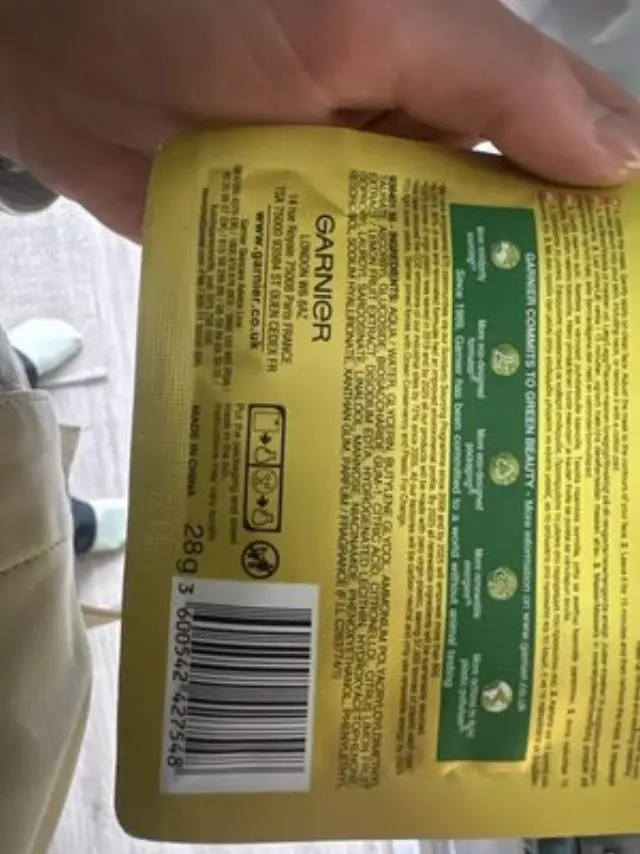 Garnier Υφασμάτινη Μάσκα Βιταμίνη C Για Λάμψη Και Ενυδάτωση 28gr 2