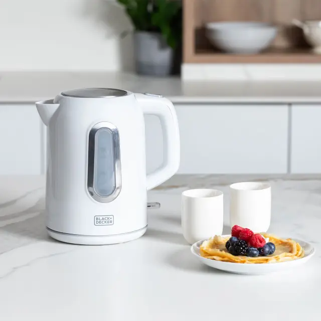 Black + Decker Βραστήρας BXKE2204E 2