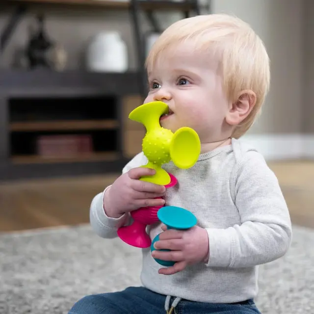 Fat Brain Toys Pip Squigz – Σετ 3 Βεντουζάκια Κουδουνίστρες για Μωρά 6+ μηνών 2