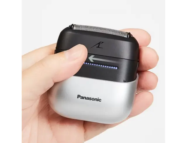 Επαναφορτιζόμενη Ξυριστική Μηχανή Panasonic ES-CM3BKS503 με αυτονομία μπαταρίας 45 λεπτά και 3 λεπίδεςES-CM3BKS503 3