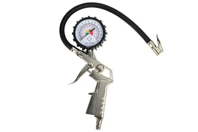 Tire inflation gun for compressor