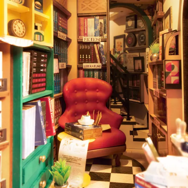 Robotime DIY Bookstore Book Nook TGB07 2