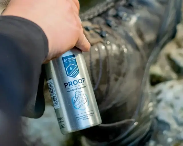 Σπρέι Αδιαβροχοποίησης Υποδημάτων Footwear Proofer (Spray On) 150ml Storm Caree - S52201 2