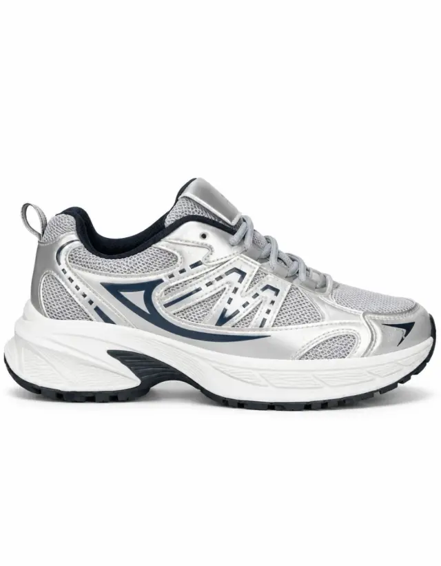 Sneakers μέ απλή γραμμή - 37 3