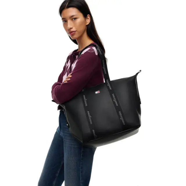 TOMMY JEANS AW0AW19046 BDS BLACK 2