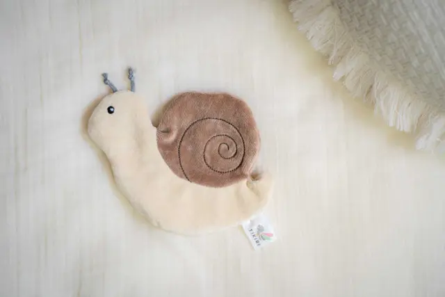 TIKIRI TOYS TIKIRI ΥΦΑΣΜΑΤΙΝΟ ΠΑΙΧΝΙΔΙ SNAIL ΜΕ CRINKLE 2