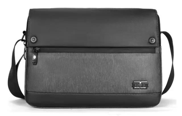 ARCTIC HUNTER τσάντα ώμου K00089 με θήκη tablet, 7L, μαύρη 2